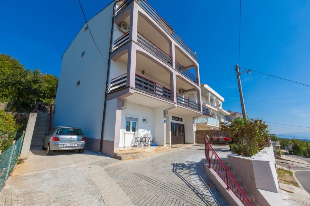 Stupar Apartamento Crikvenica Exterior foto