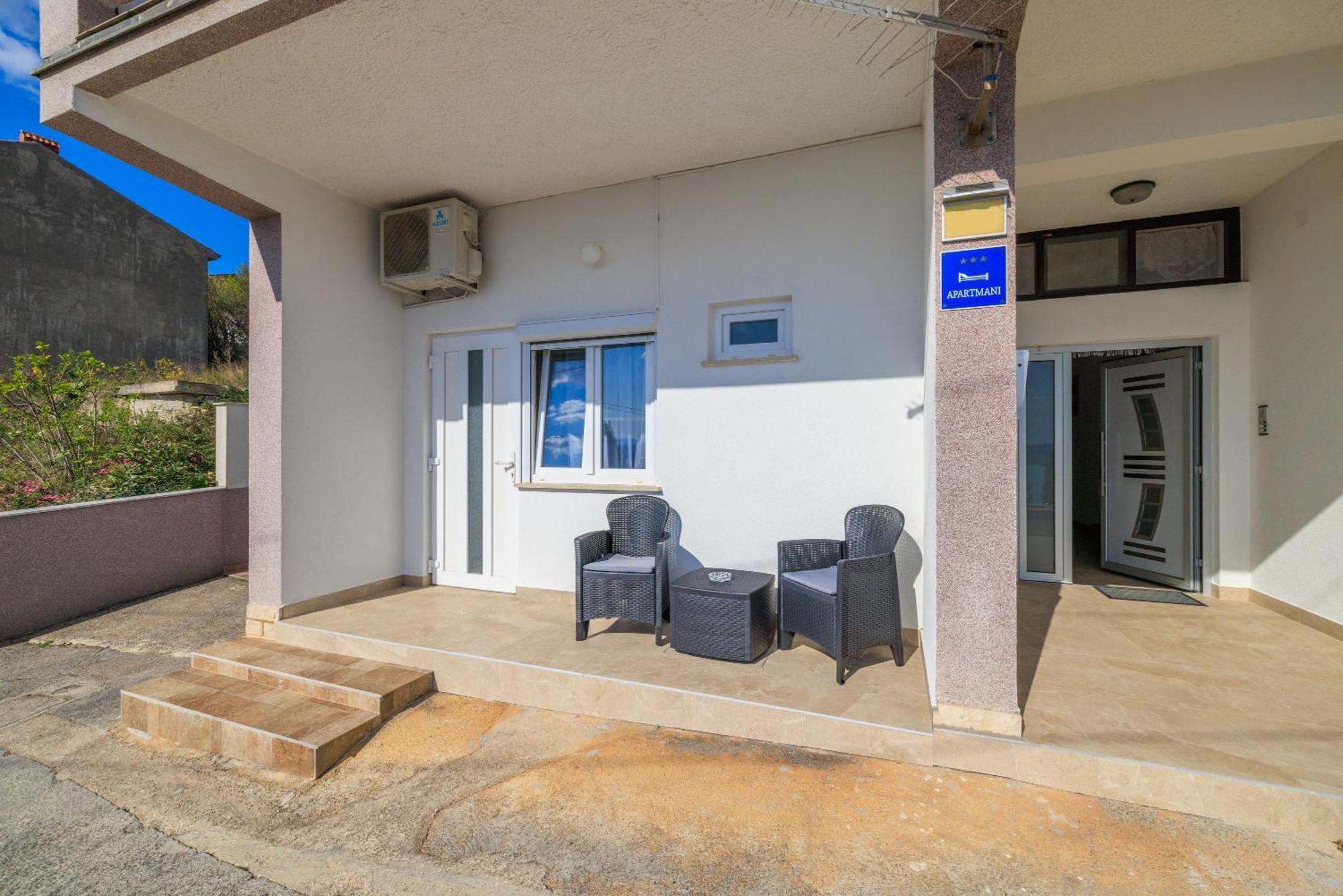 Stupar Apartamento Crikvenica Exterior foto