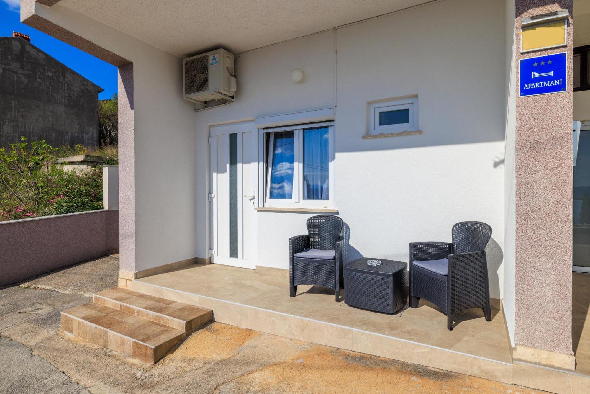 Stupar Apartamento Crikvenica Exterior foto