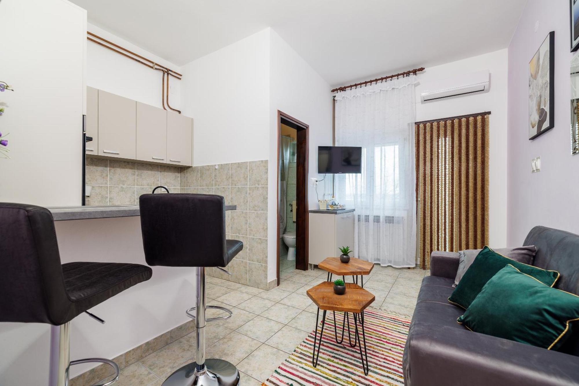 Stupar Apartamento Crikvenica Exterior foto