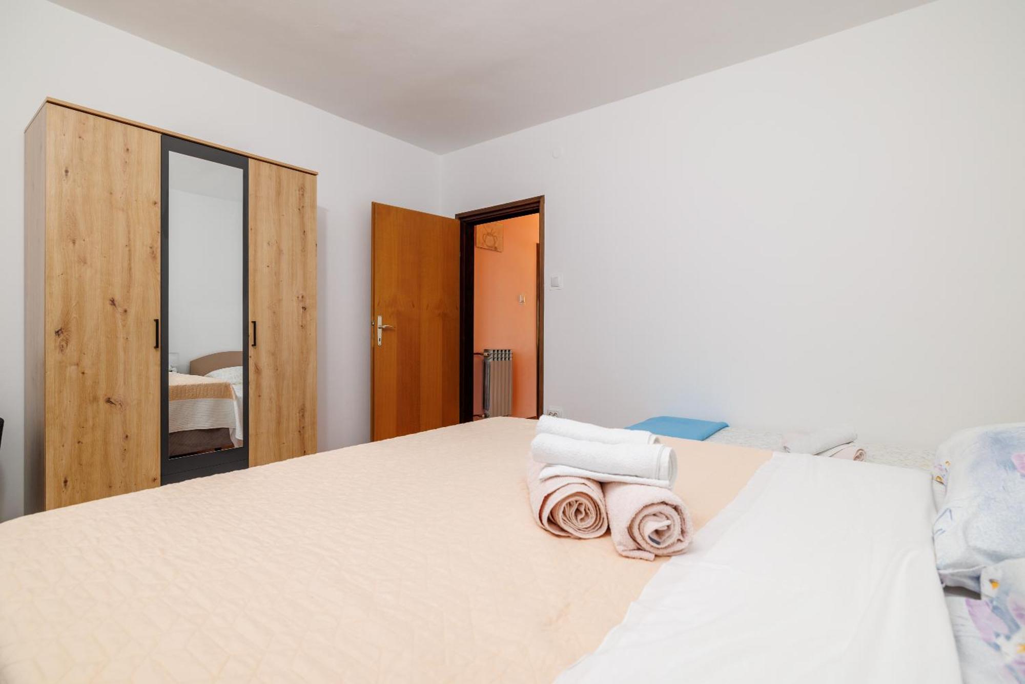 Stupar Apartamento Crikvenica Exterior foto