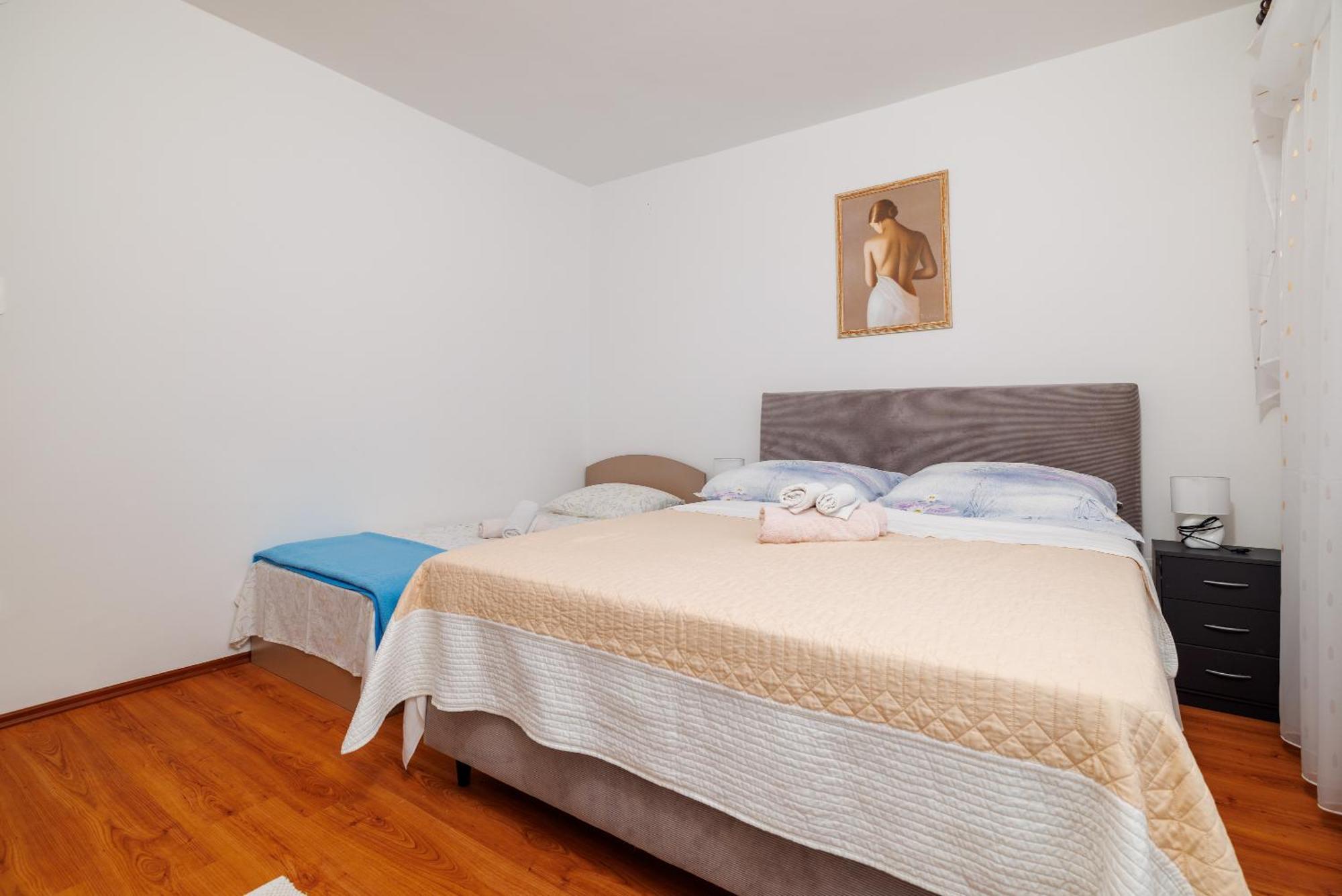 Stupar Apartamento Crikvenica Exterior foto