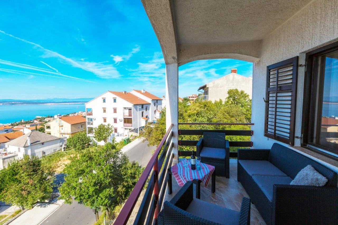 Stupar Apartamento Crikvenica Exterior foto